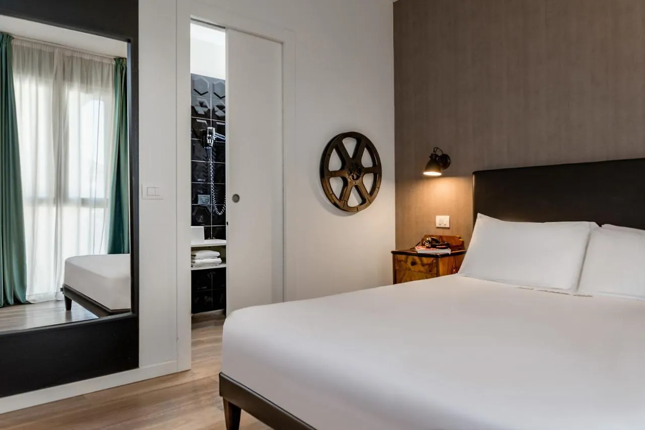 Up Hotel Rimini 3*,  Italy